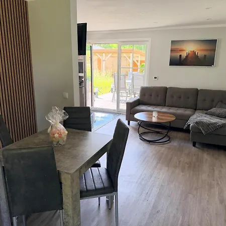 Haus Bernd Am Grimnitzsee Дом отдыха *